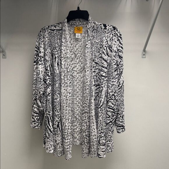 Ruby Rd. Monochrome Animal Print Cardigan - Picture 1 of 4